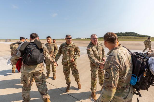 B Co 98th ESB Welcome Home